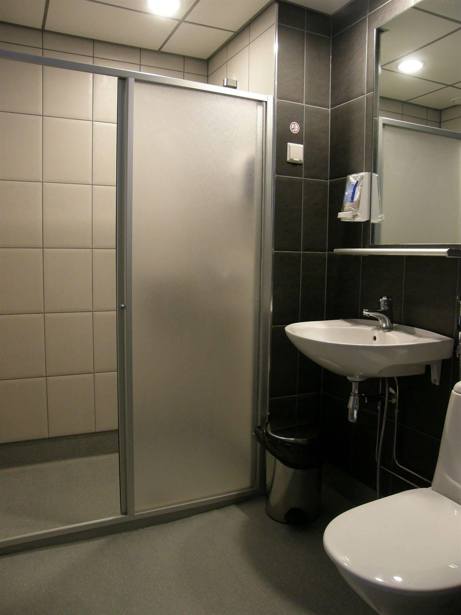 Hotel Uusikuu Mikkeli Buitenkant foto