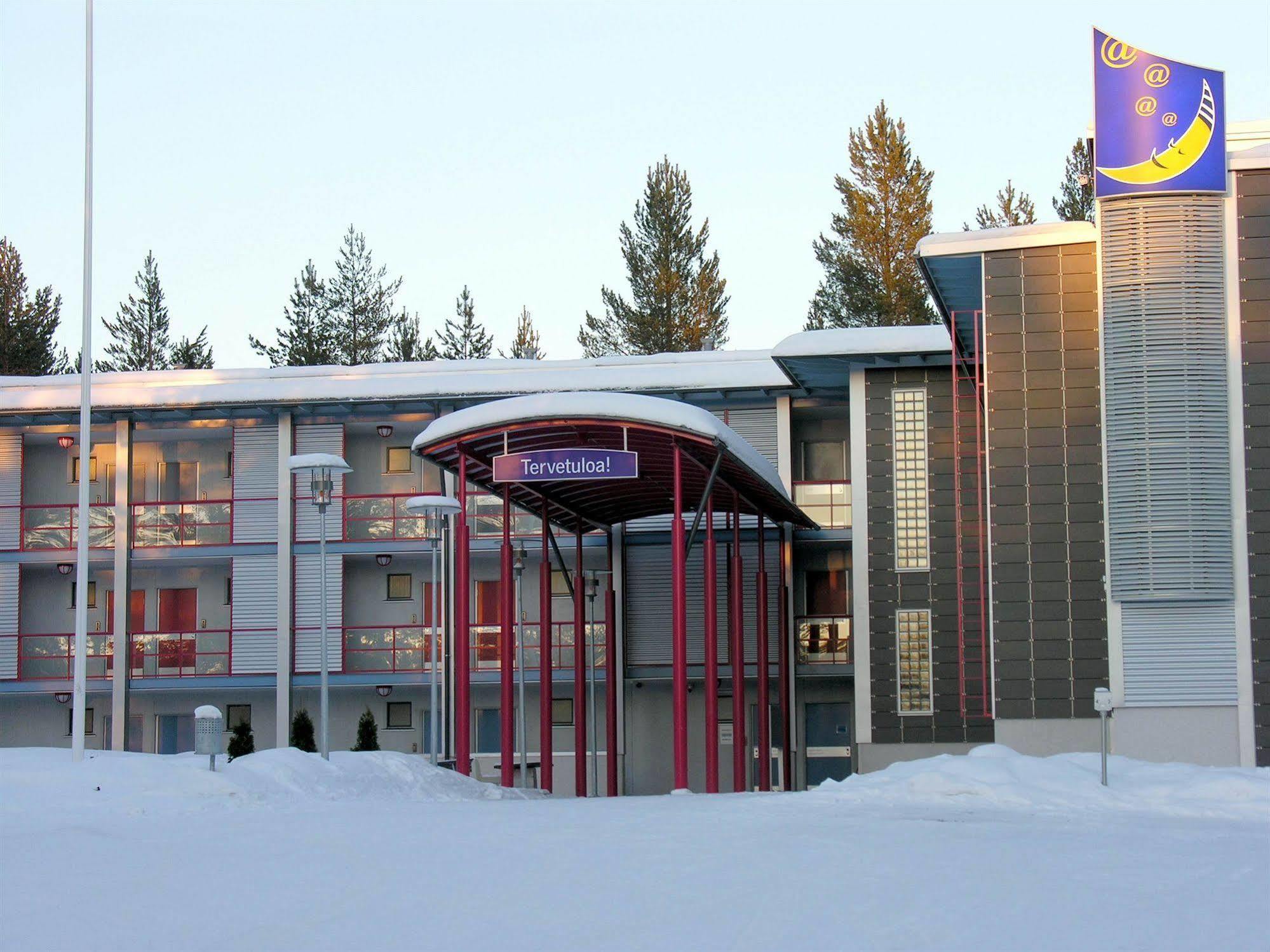 Hotel Uusikuu Mikkeli Buitenkant foto